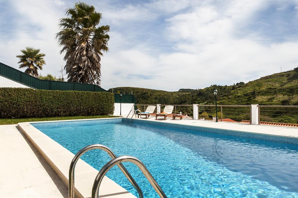 Beachouse - Surf, Bed & Breakfast Ericeira