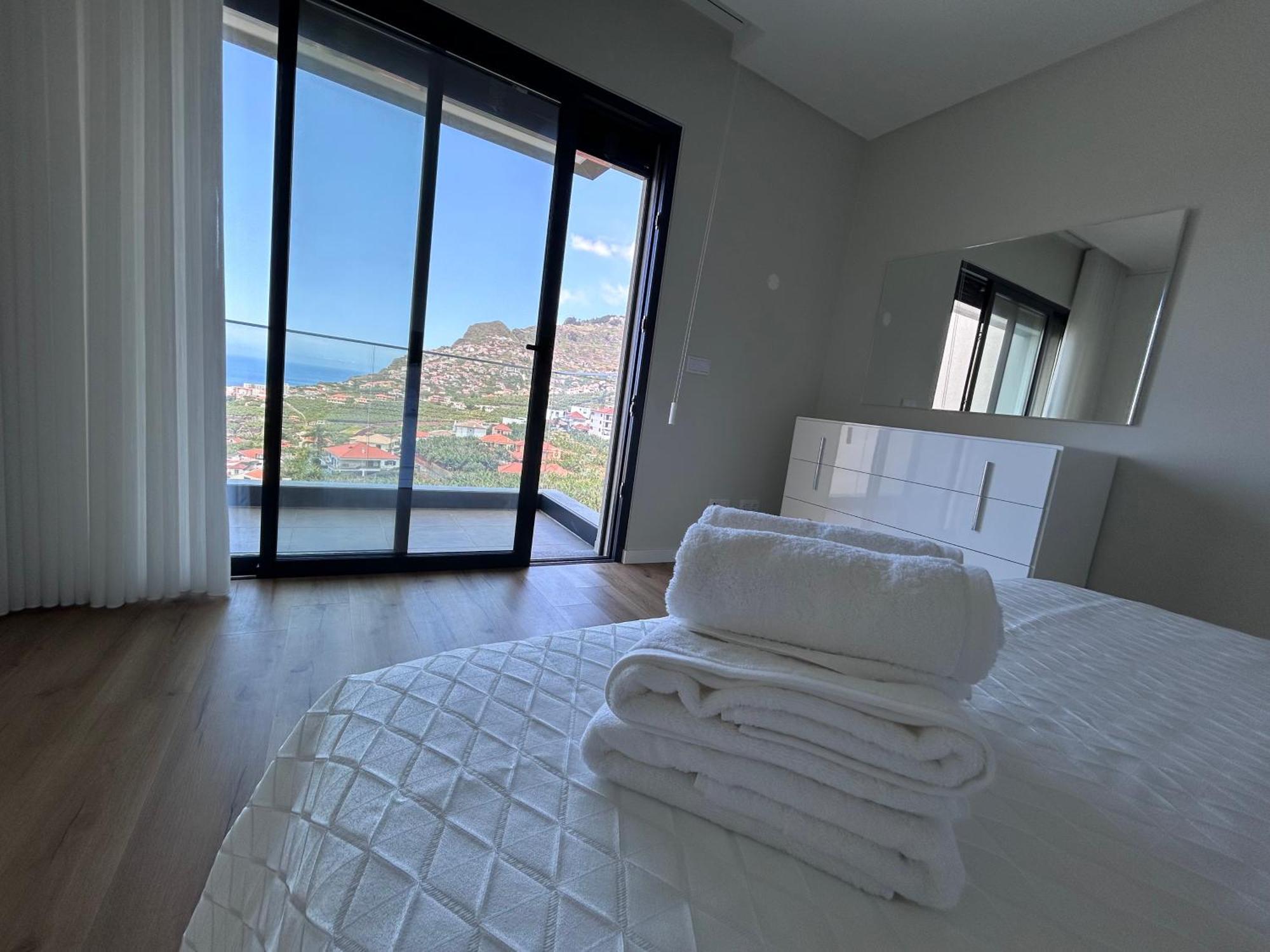 Saraiva Hills Ocean View Penthouse * Camara de Lobos
