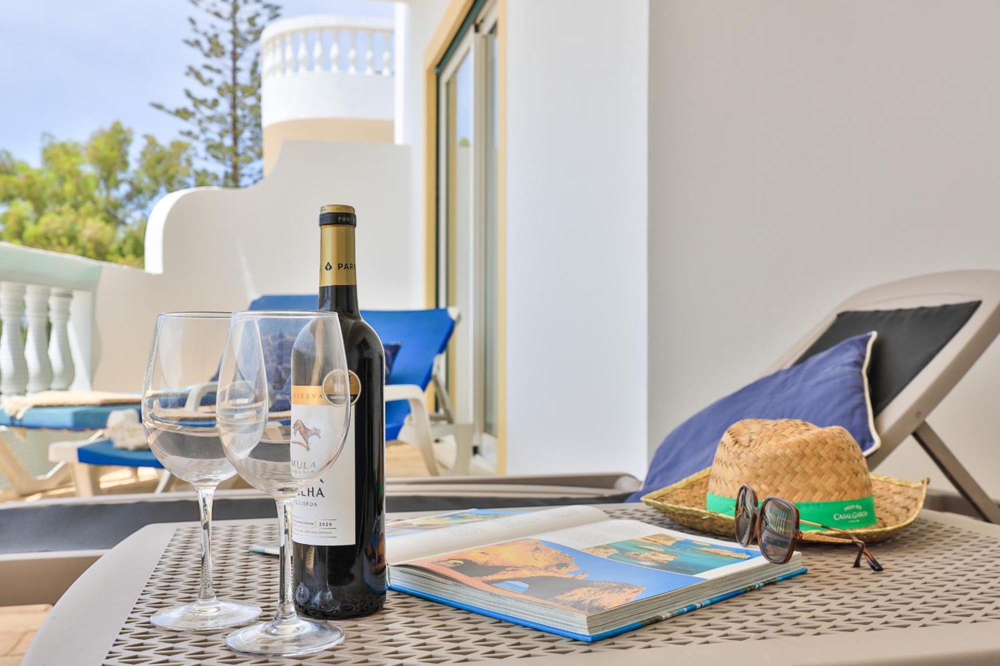 Coolhouses Algarve , 2 Bed W/ Sea View, Blue Ocean View Apartment