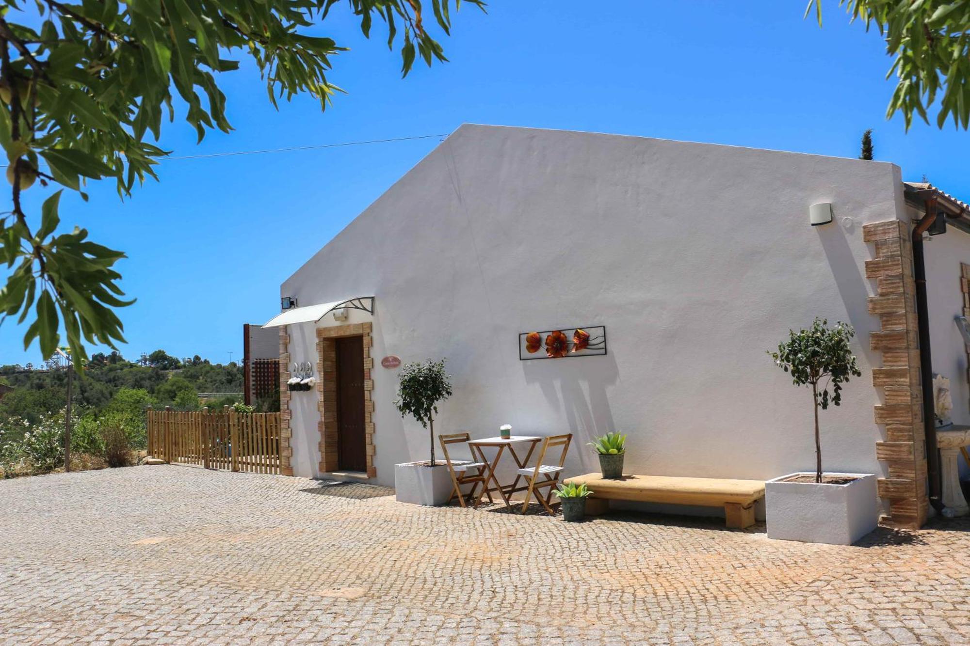 Quinta Dos Vales Wine Estate Country house