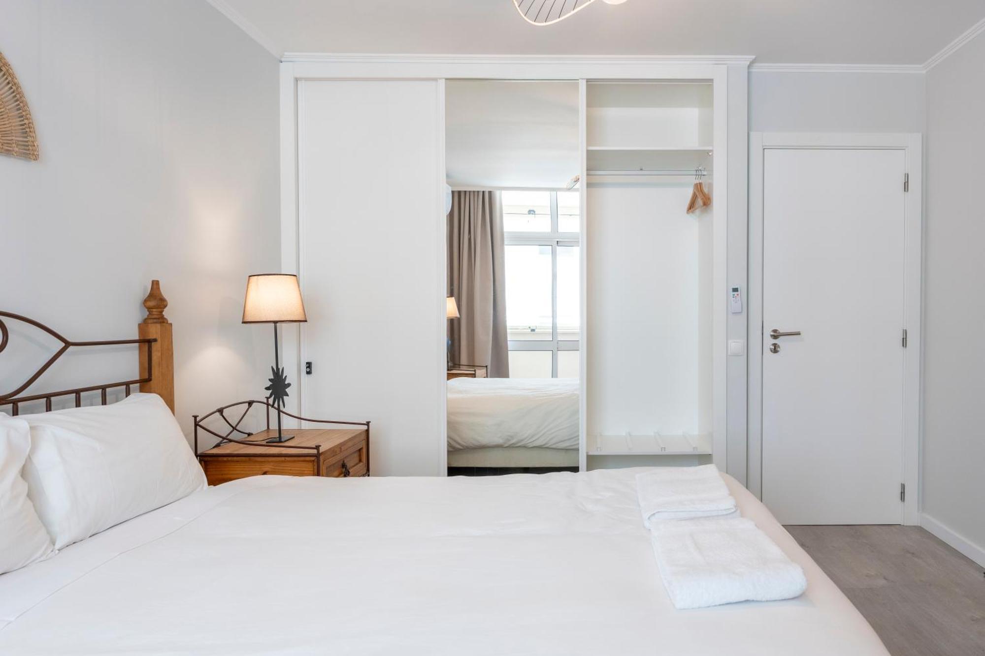 Apartamento Varandas Sea View - Da Rocha *
