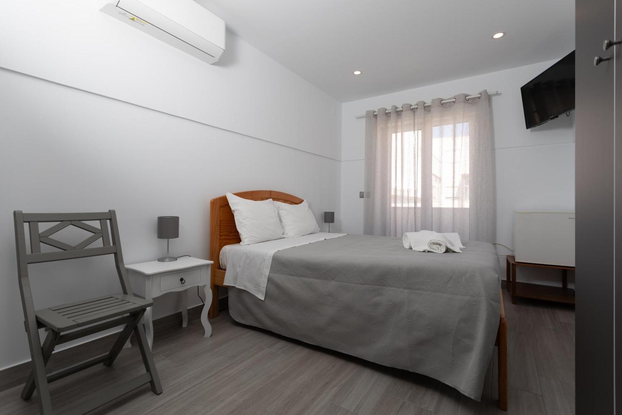 Residencia Salva-vidas Bed & Breakfast *
