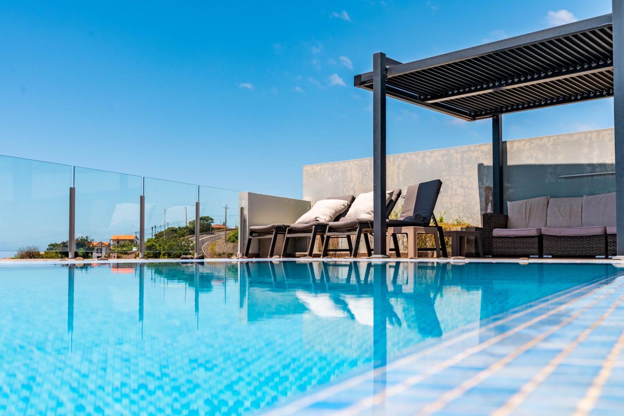Holiday home Pinheira Iii Heated Pool *