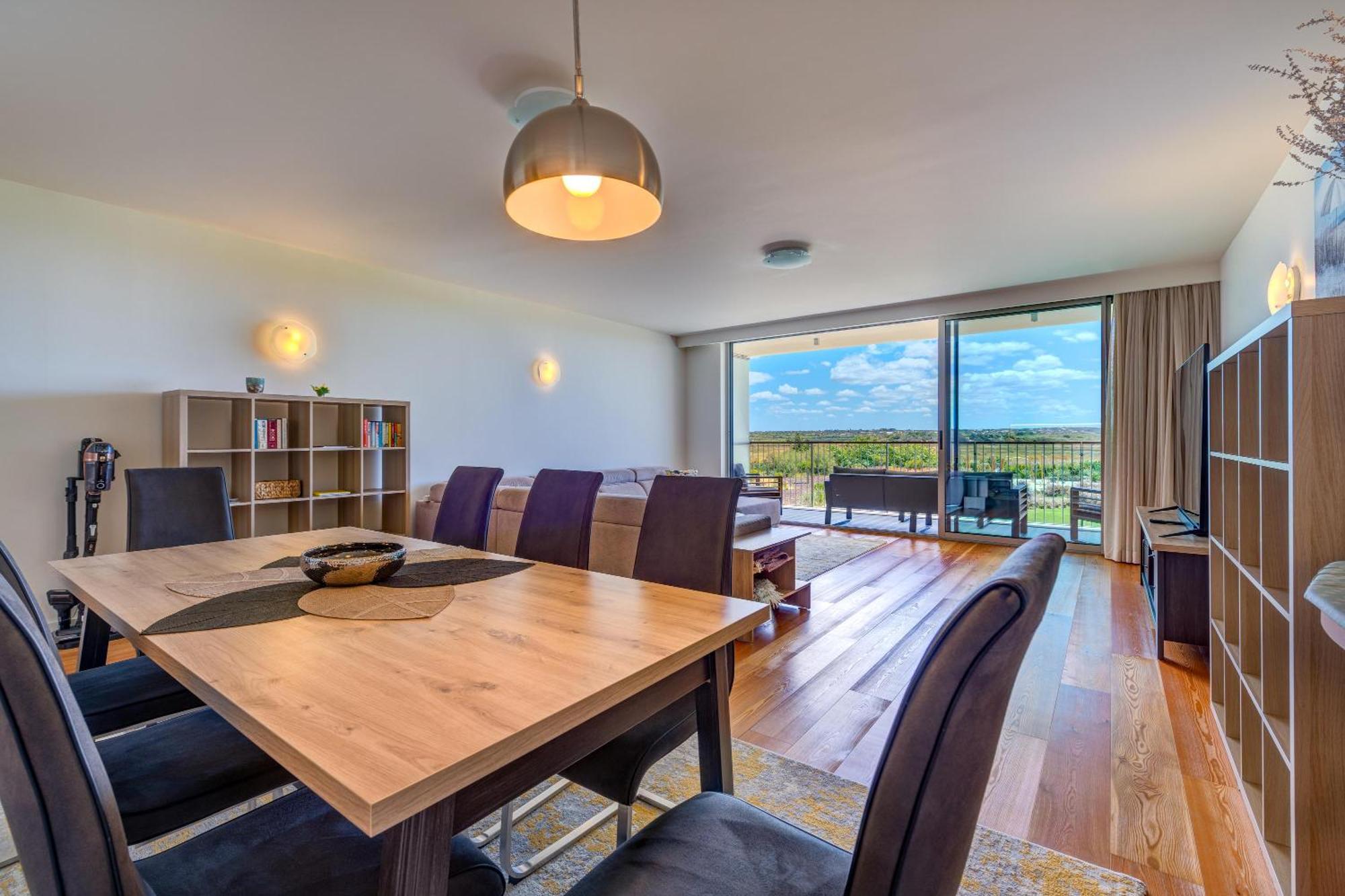 Cond Bayline Cavala - - Pool - Gym - - By Bedzy Apartment *