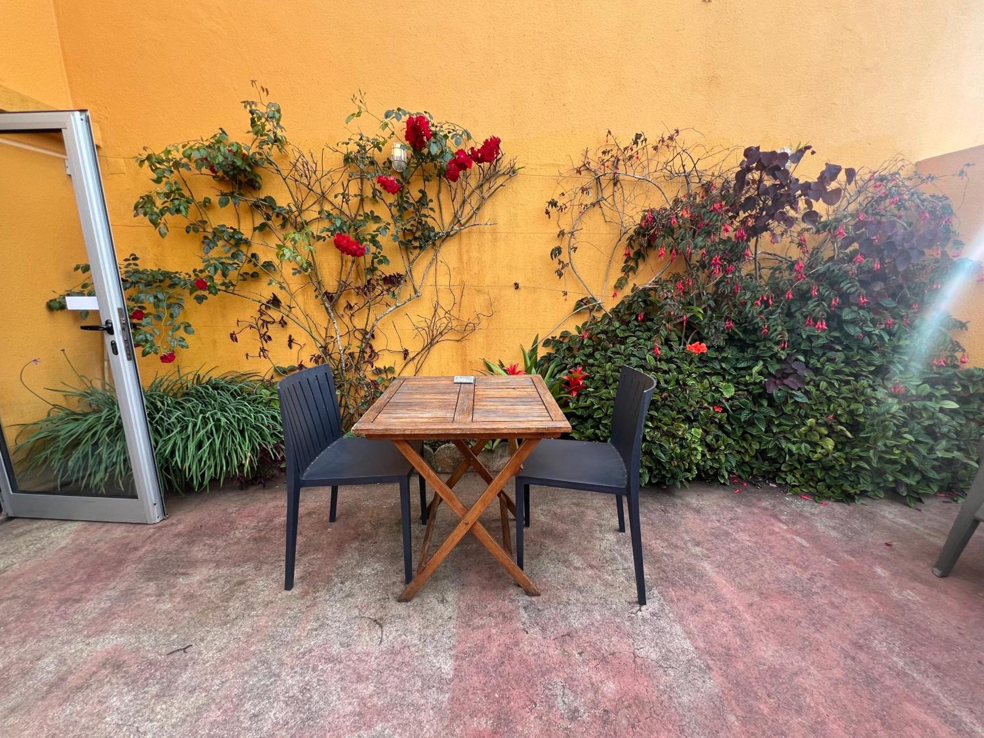 A Casa Amarela