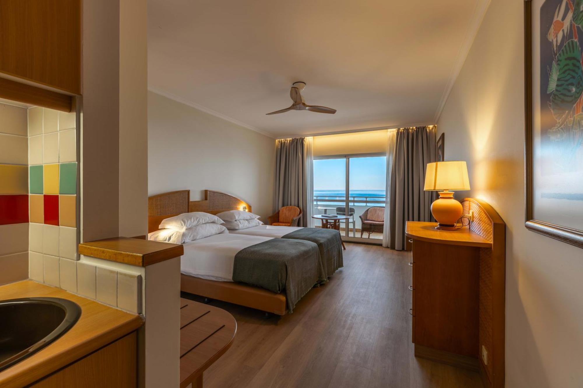 Hotel Pestana Ocean Bay
