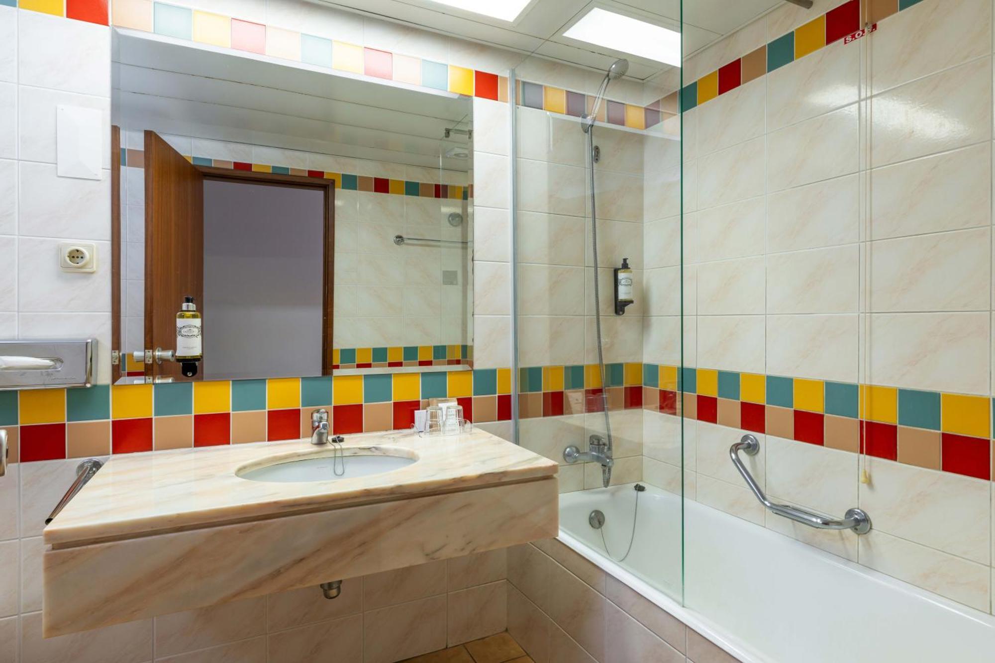 Pestana Ocean Bay Hotel Funchal (Madeira)