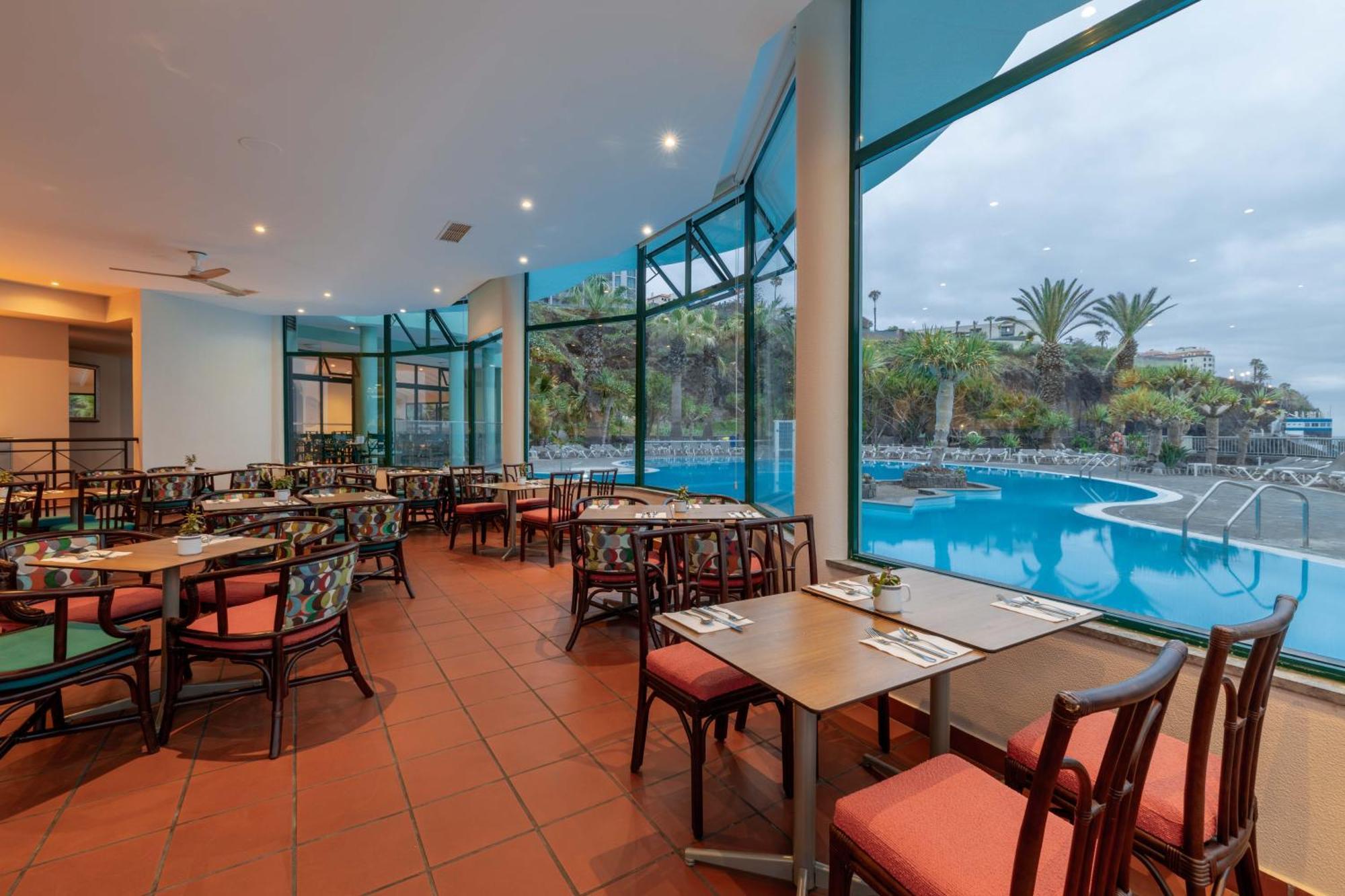 Pestana Ocean Bay Hotel
