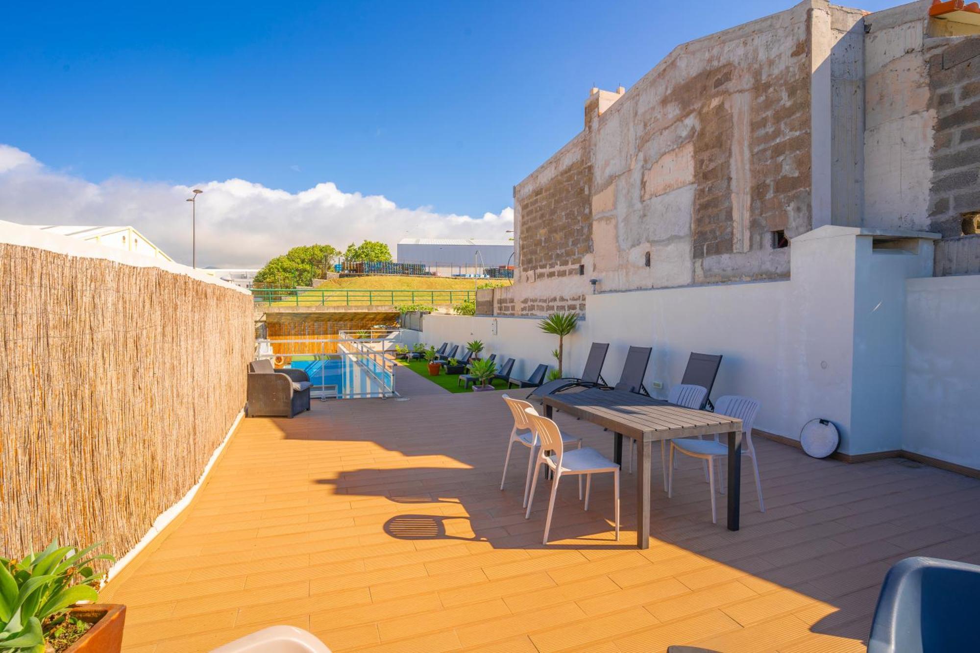 Hostal Azorazul - Pool & *