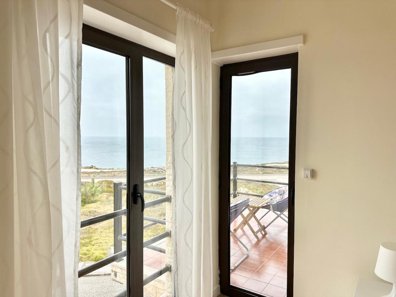 Apartment Deluxe Oceanfront - Vue Sur La Peniche