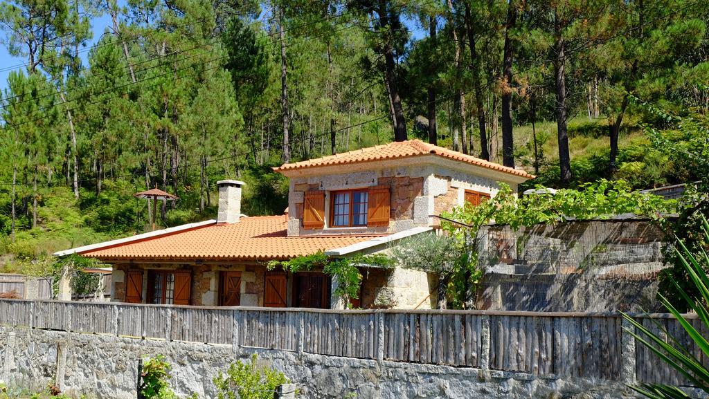Casa Do Penedo *