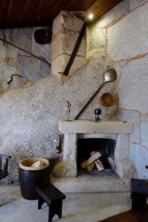 Casa Do Penedo