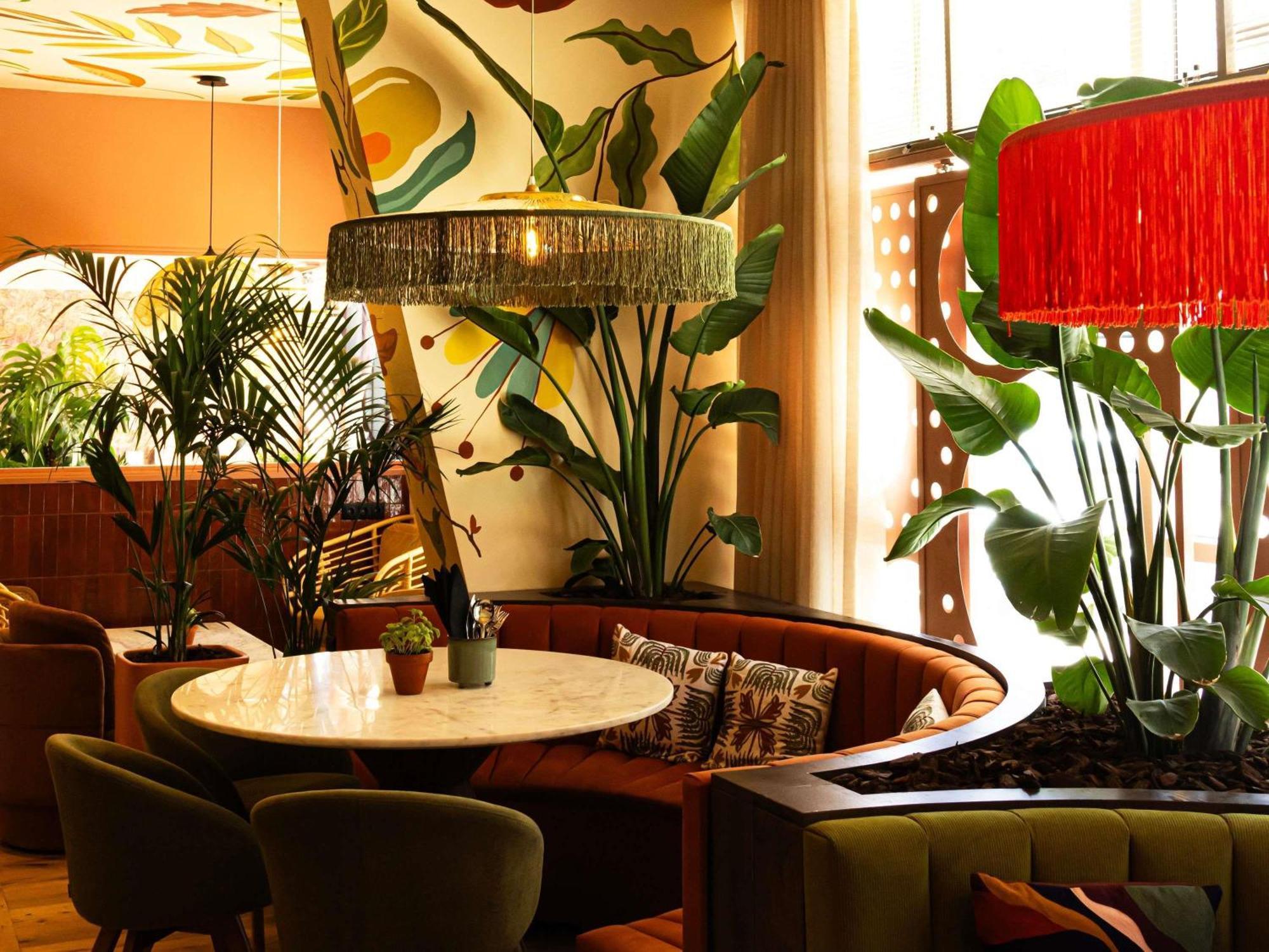 Ibis Parque Nacoes 3*