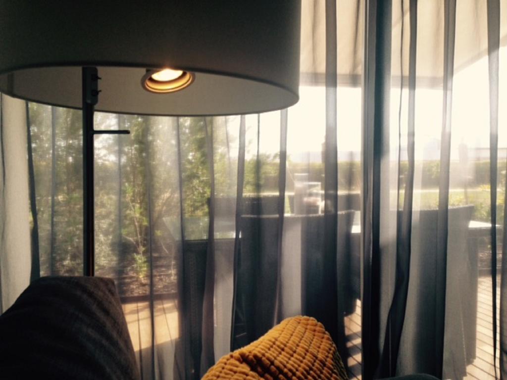 Charming With Terrace And Pool In Appartement *