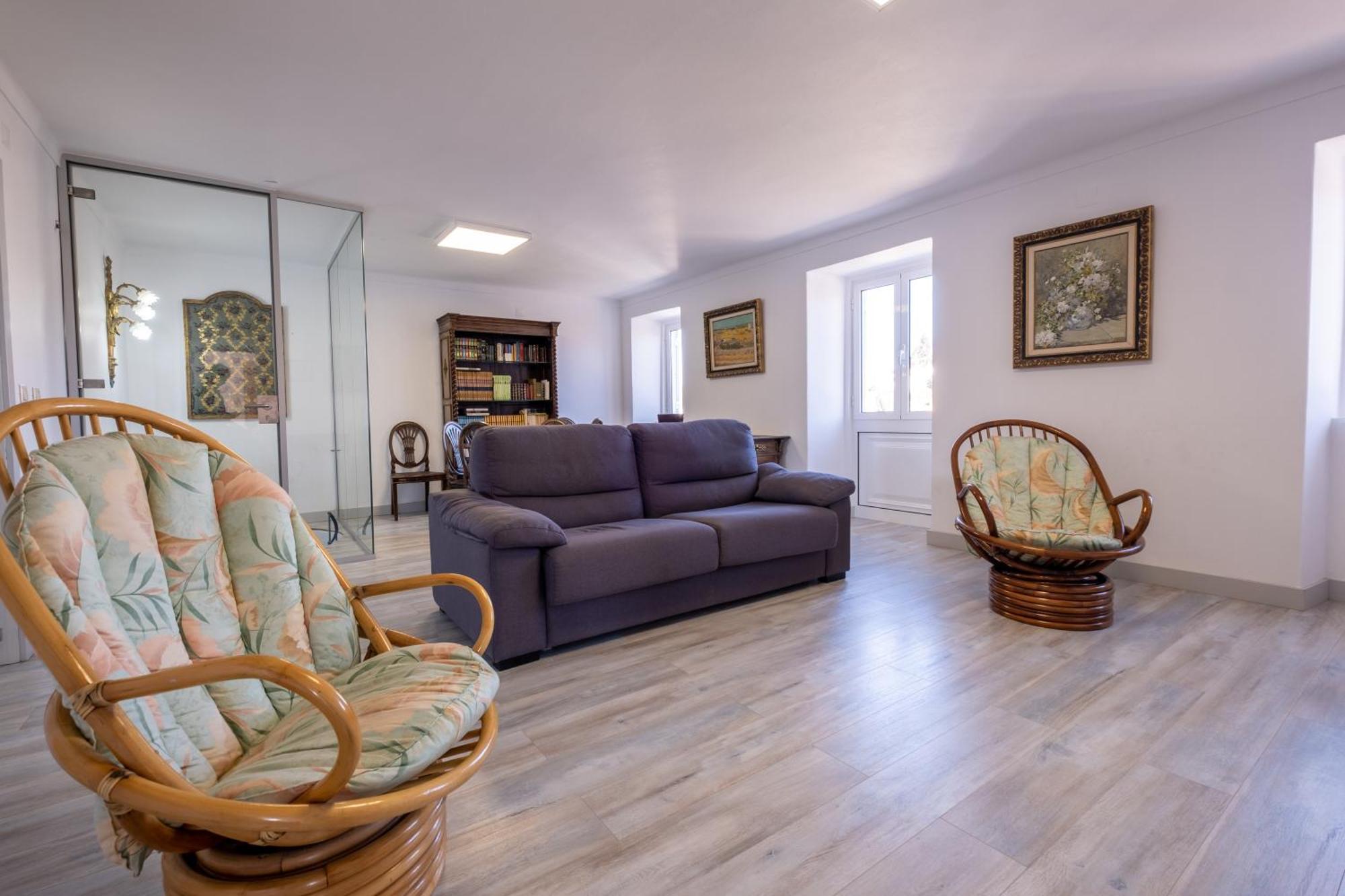 Apartment Montes - Exclusive & Prime Location Coja