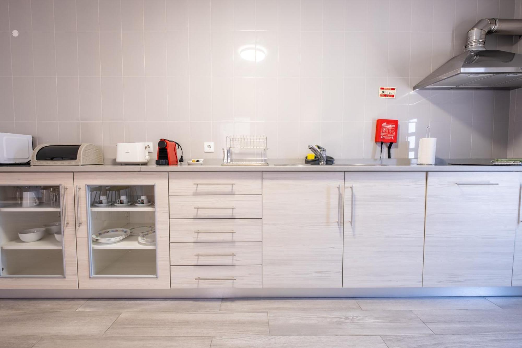 Montes - Exclusive & Prime Location Apartment Coja