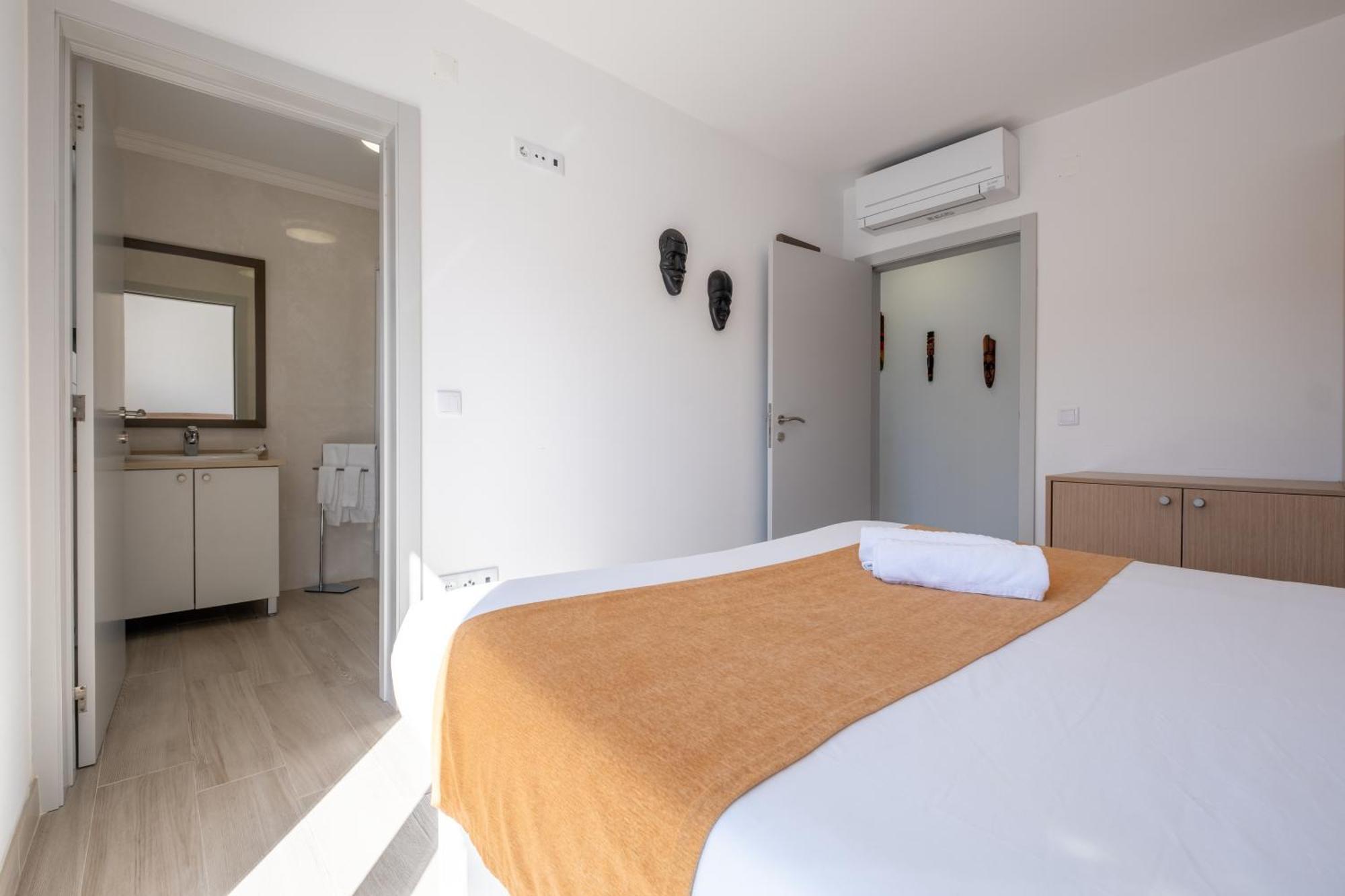 Montes - Exclusive & Prime Location Coja