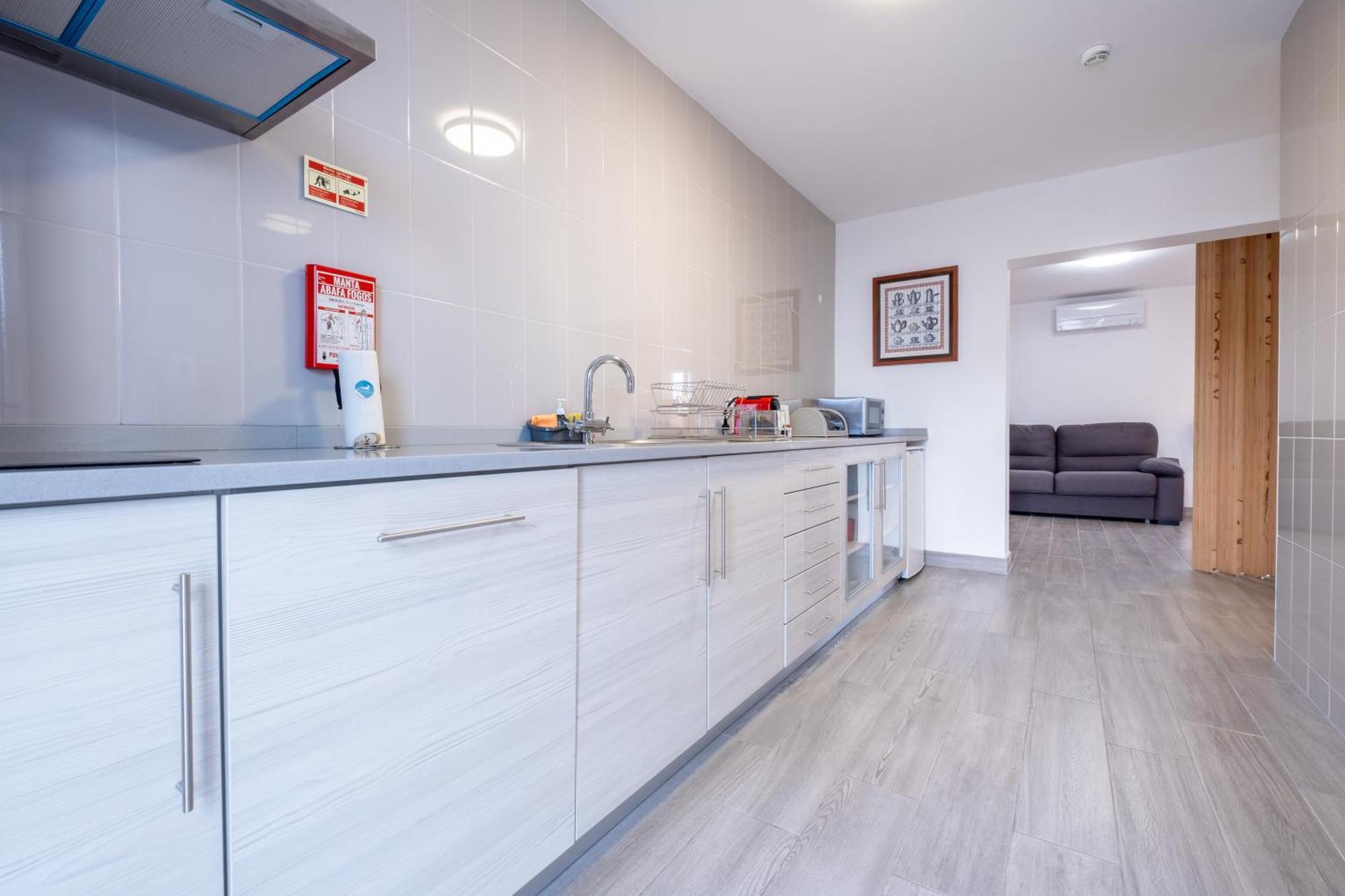 Montes - Exclusive & Prime Location * Coja