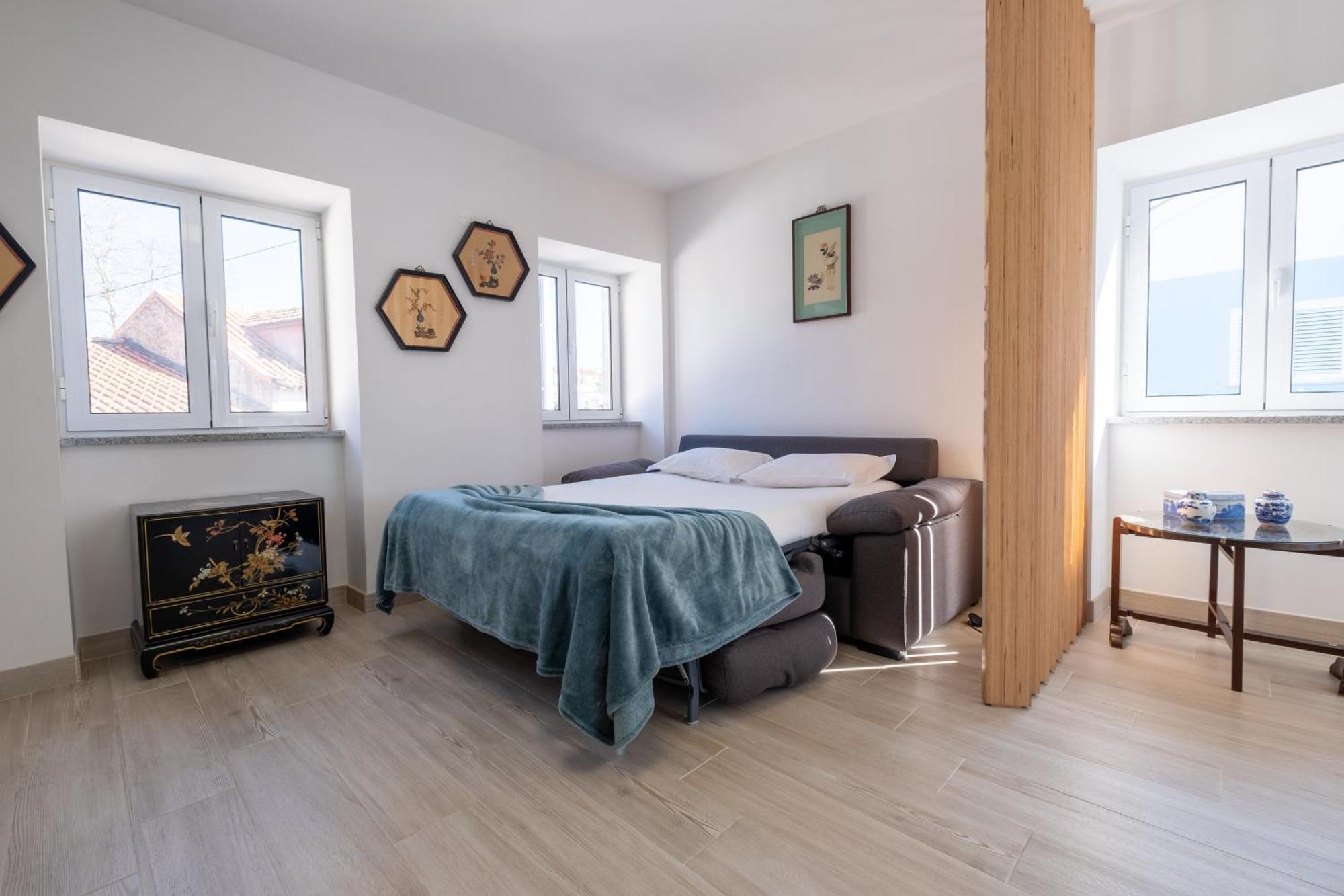 Montes - Exclusive & Prime Location Apartment Coja