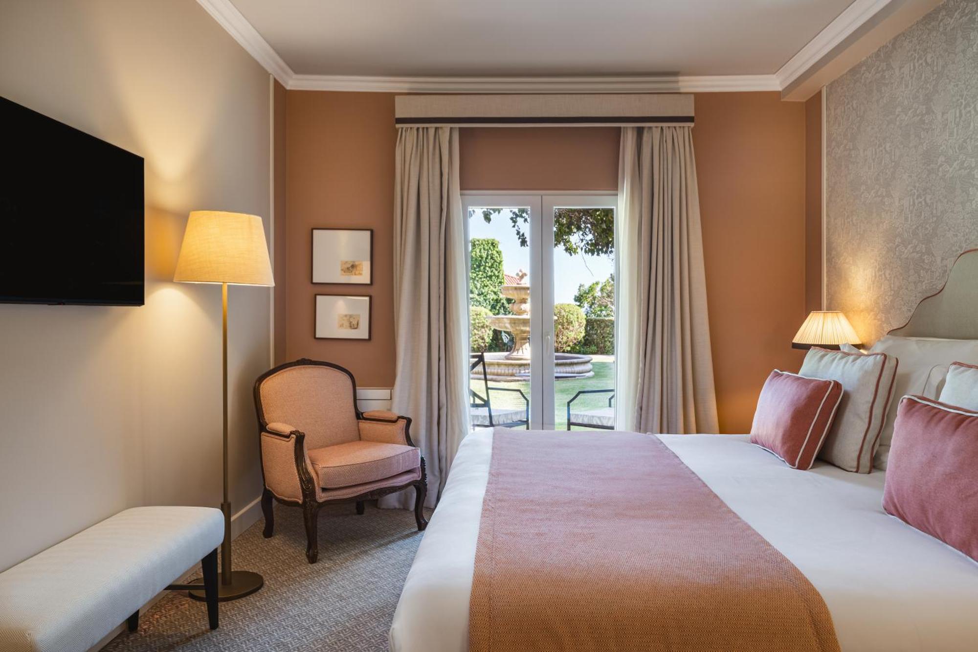 Longevity Senses - Boutique - Adults Only Cascais