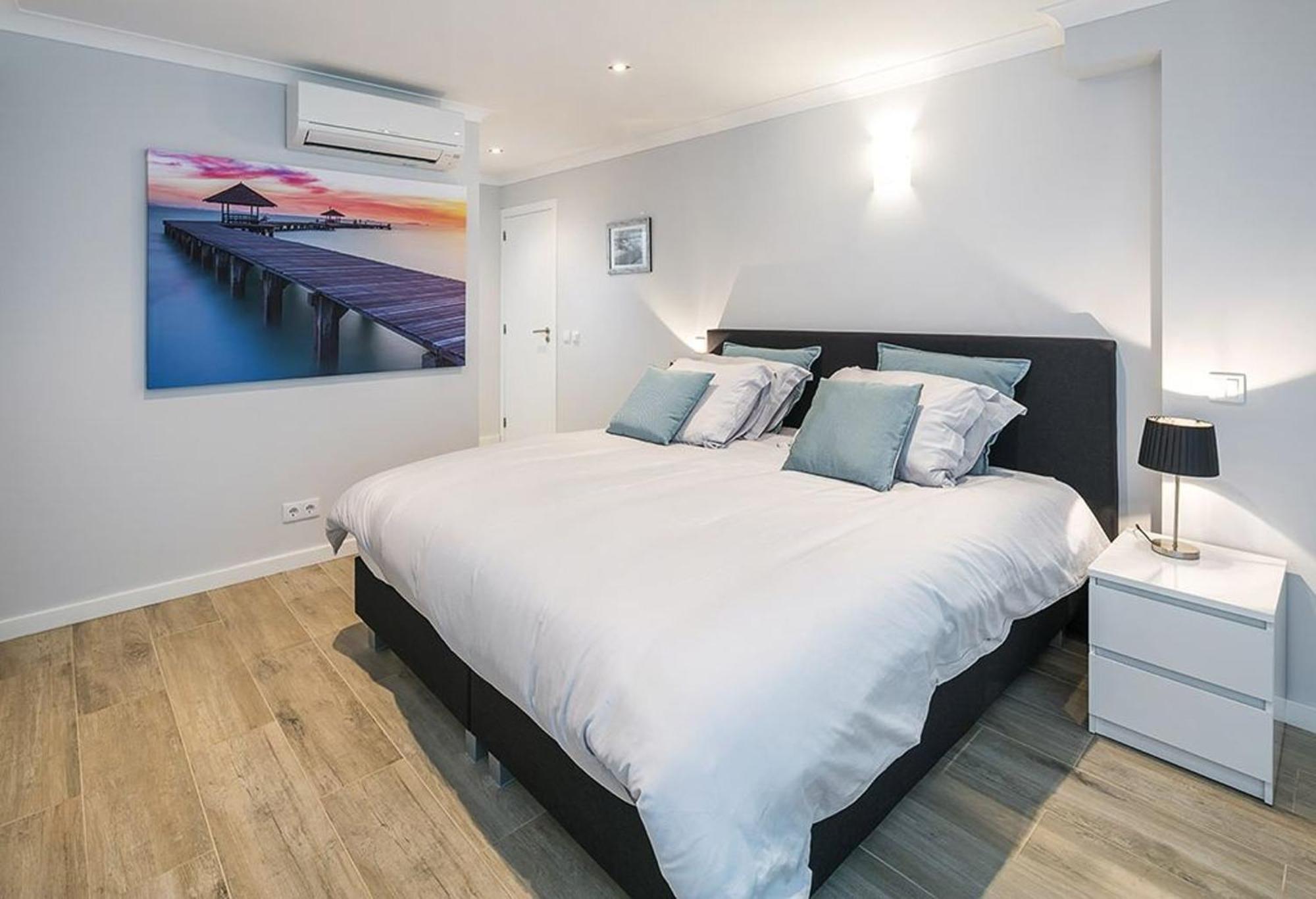 Villa Stylish Modern Carvoeiro 2 Bedrooms Benagil Stunning Views Roof Terrace With Private Heated Pool Algarve *