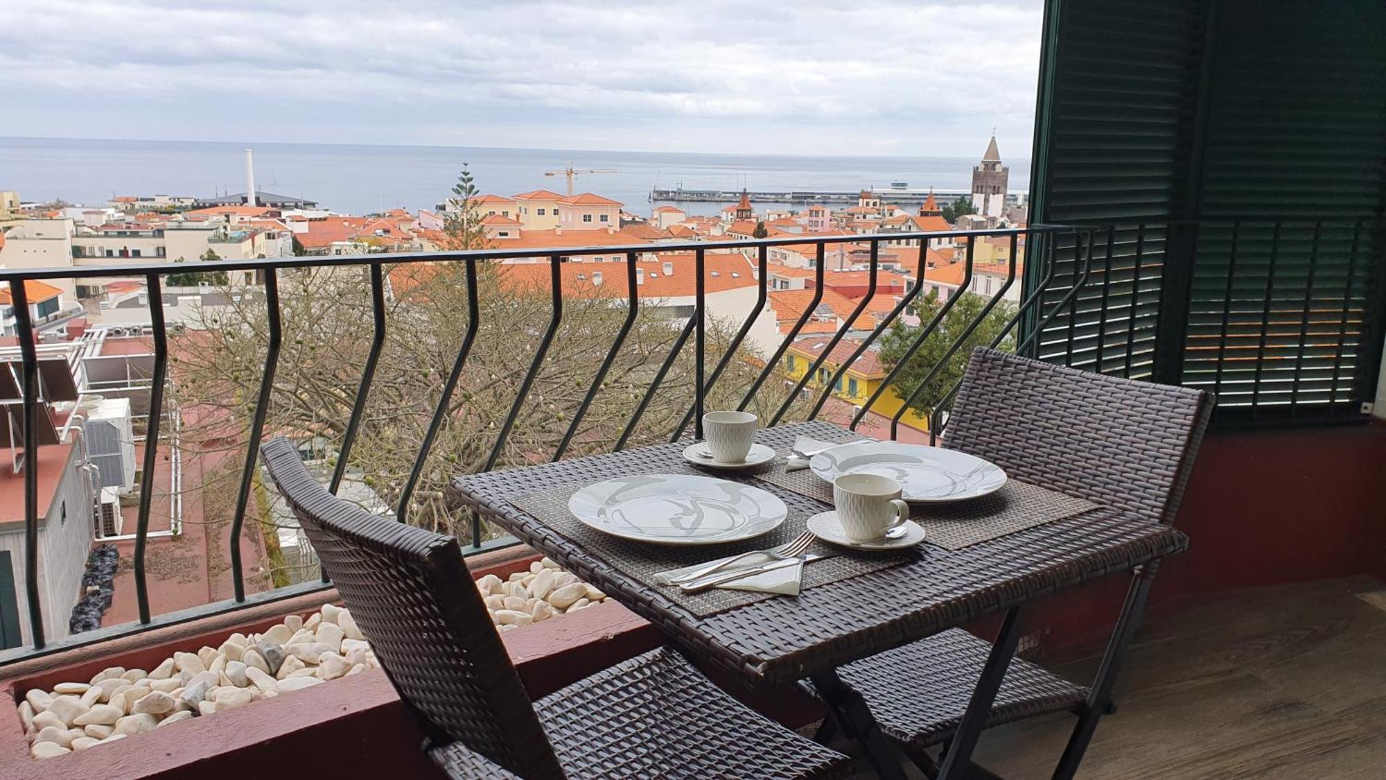 Apartment Marina View With Parking Free Funchal (Madeira)