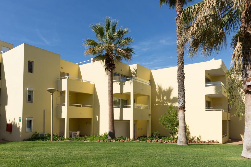 Parque Mourabel, Oasis Village & Pe Do