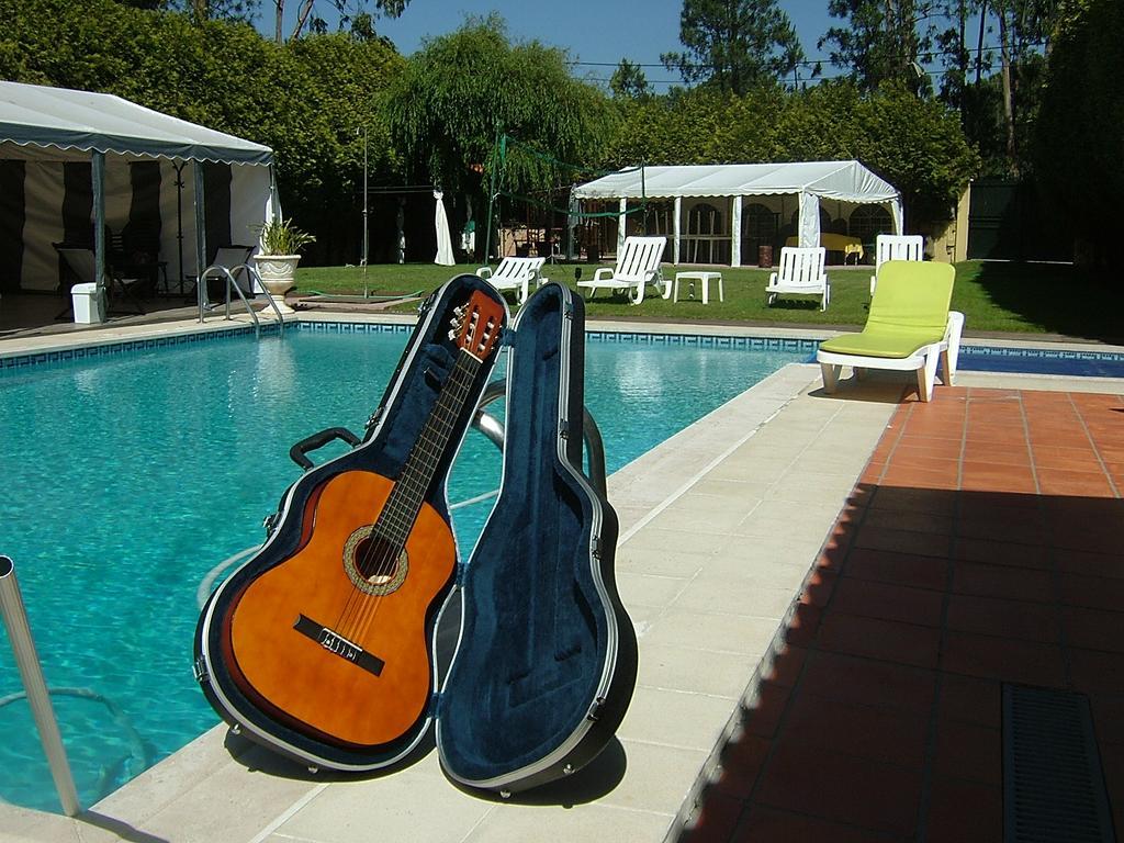 Pool & Sea Oporto Homestay