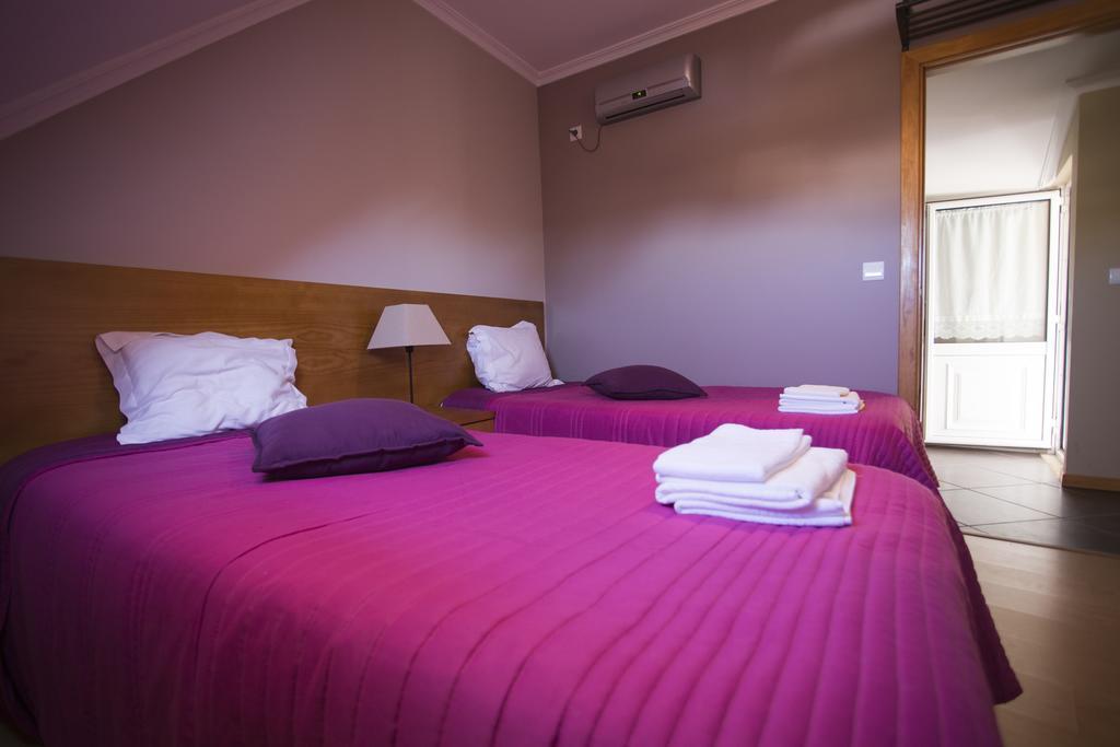 Casas Do Terreiro Country house *