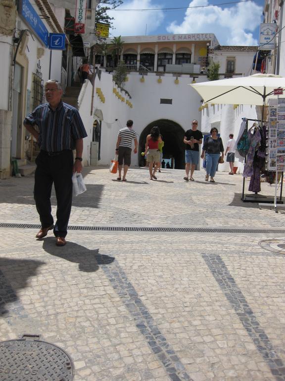 Apartamento - T2 Old Town - 200m *