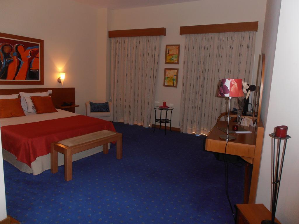 Hotel Dom Jorge De Lencastre 3*
