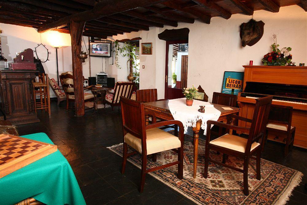 Quintal De Alem Do Ribeiro-turismo Rural 3* Lousa (Central Portugal)