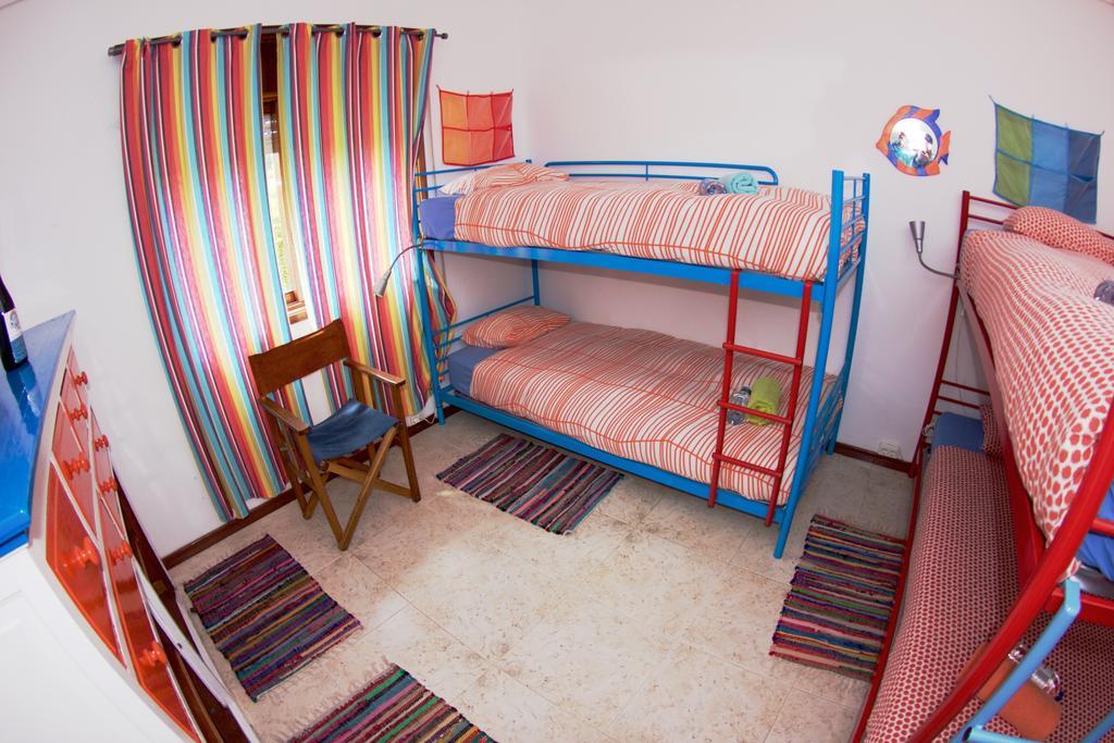Oporto Surf Camp Hostel *