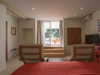 Unika Hotel 4*