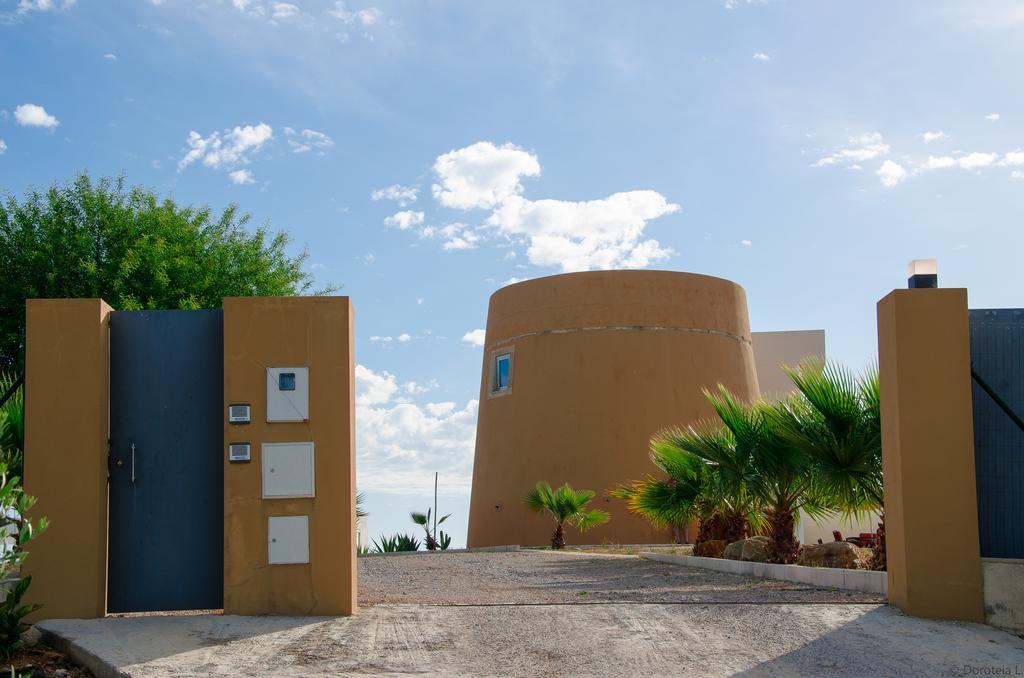Amazing Windmillhouses Villa *