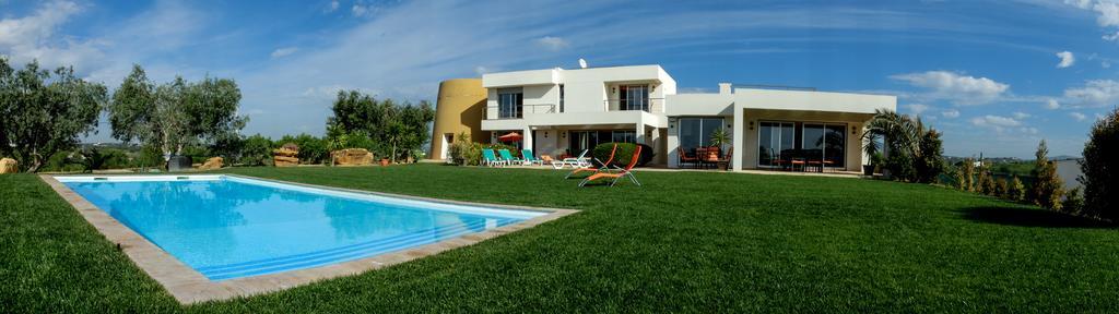 Amazing Windmillhouses Villa *
