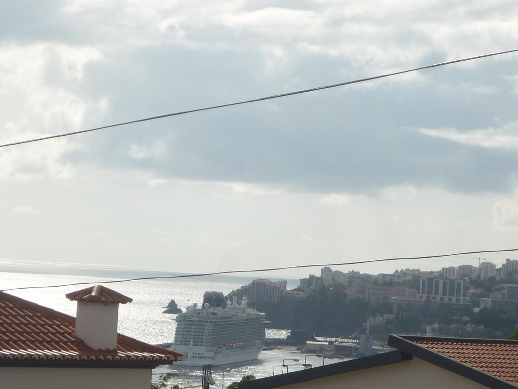 Louros House * Funchal (Madeira)