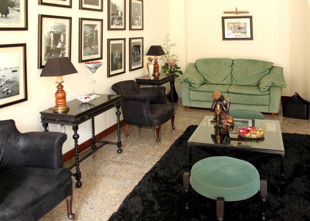 Avenida Hotel 2*