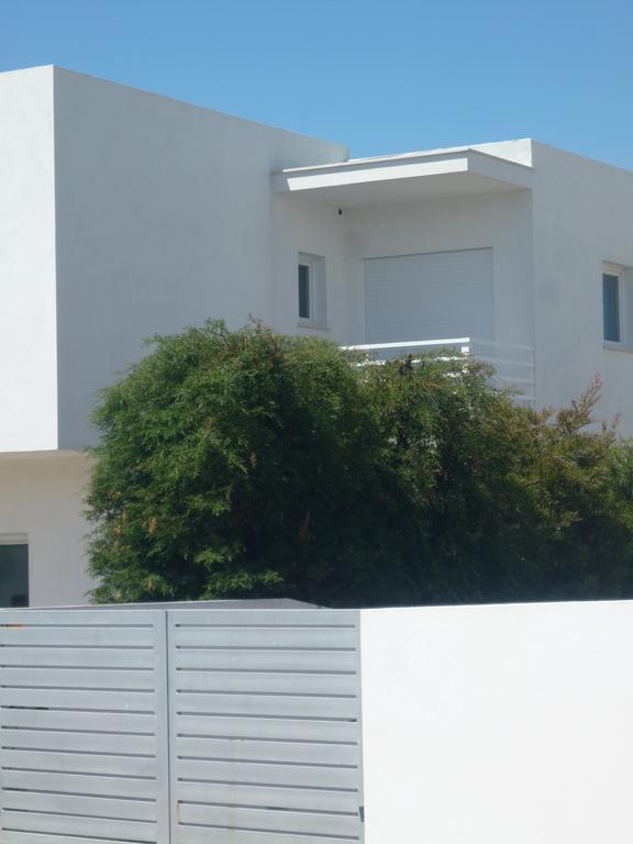House 4