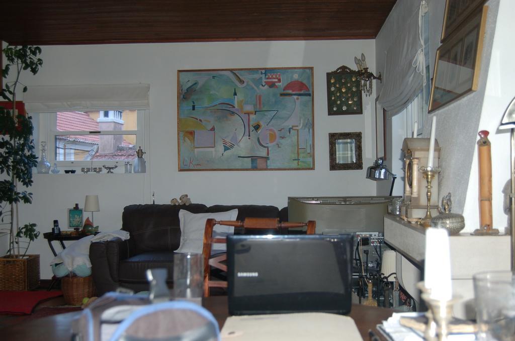 Isa's Homestay *