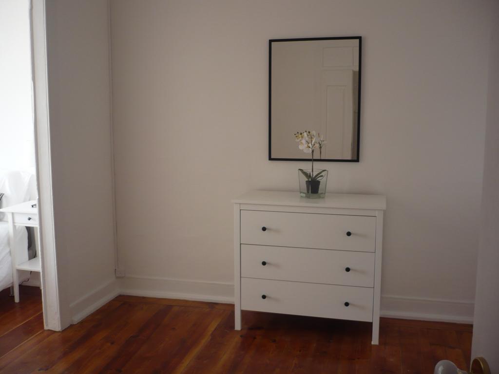 Apartamento Olival 178 *