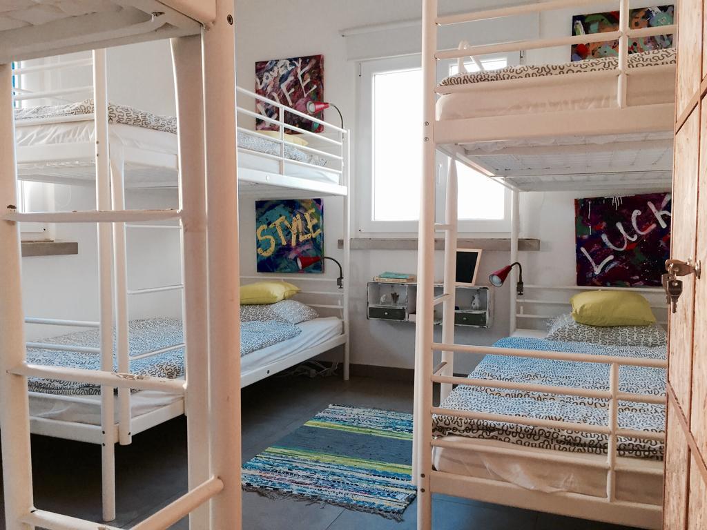 Hostel Pura Vida Beach