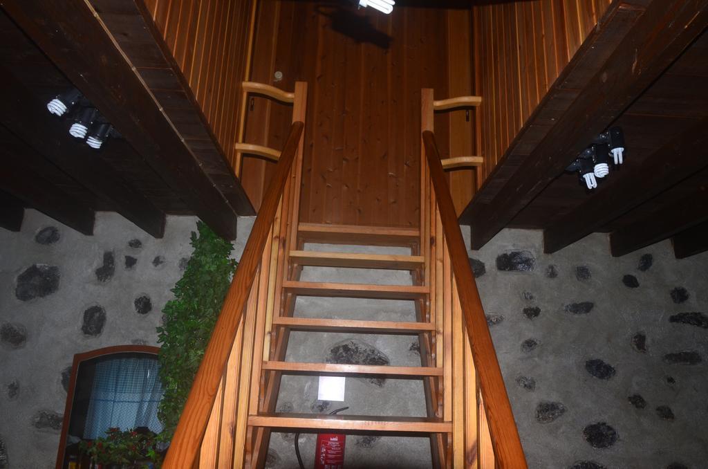 Join Our Relaxed House Near The Beach - Mosteiros Holiday home Mosteiros (Azores)