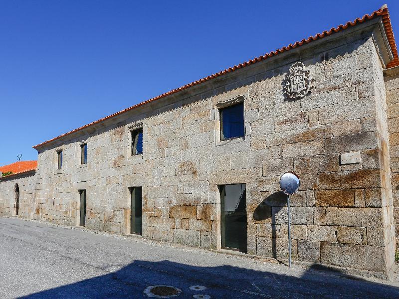 Solar Dos Cáceres Fornos de Algodres