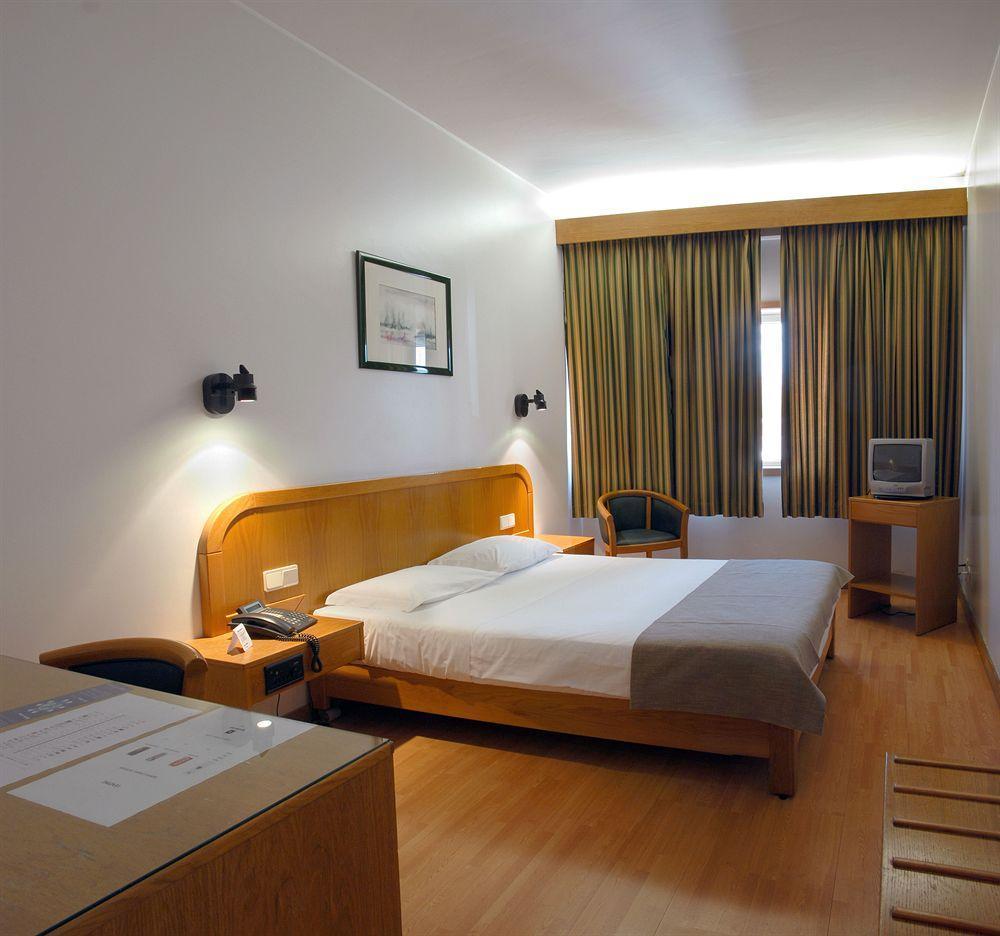 Hotel Amadeos - Matosinhos - Porto