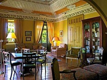 Country house Casa Tilias - Historical House Seia