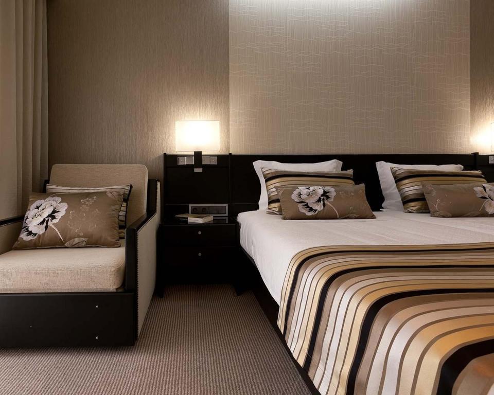 Cardal Hotel 3*