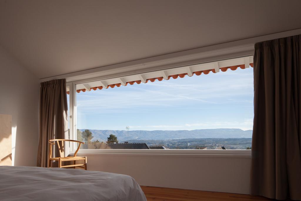 Casa Dos Feitais Country house Mesquitela