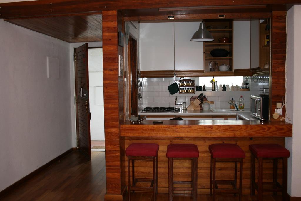 At The Beach With A Private Garden Apartment Carcavelos (Lisbon)
