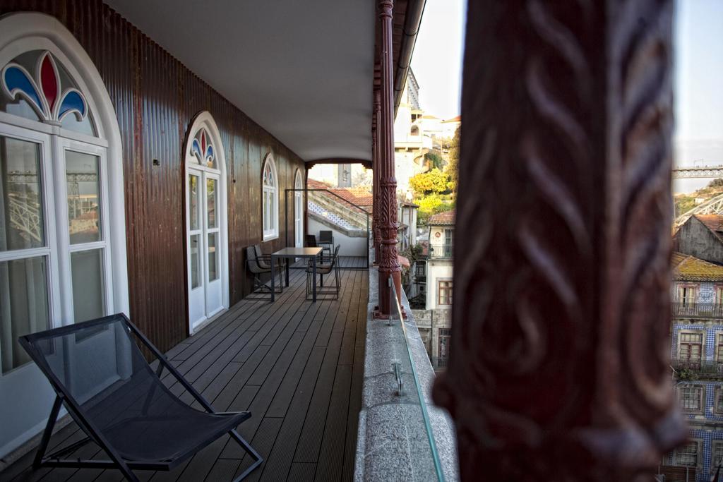 Carris Ribeira Hotel Porto